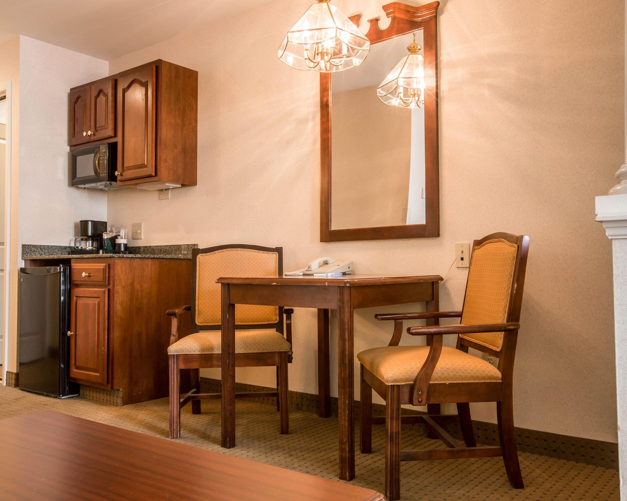 Comfort Inn & Suites East Greenbush - Albany Extérieur photo