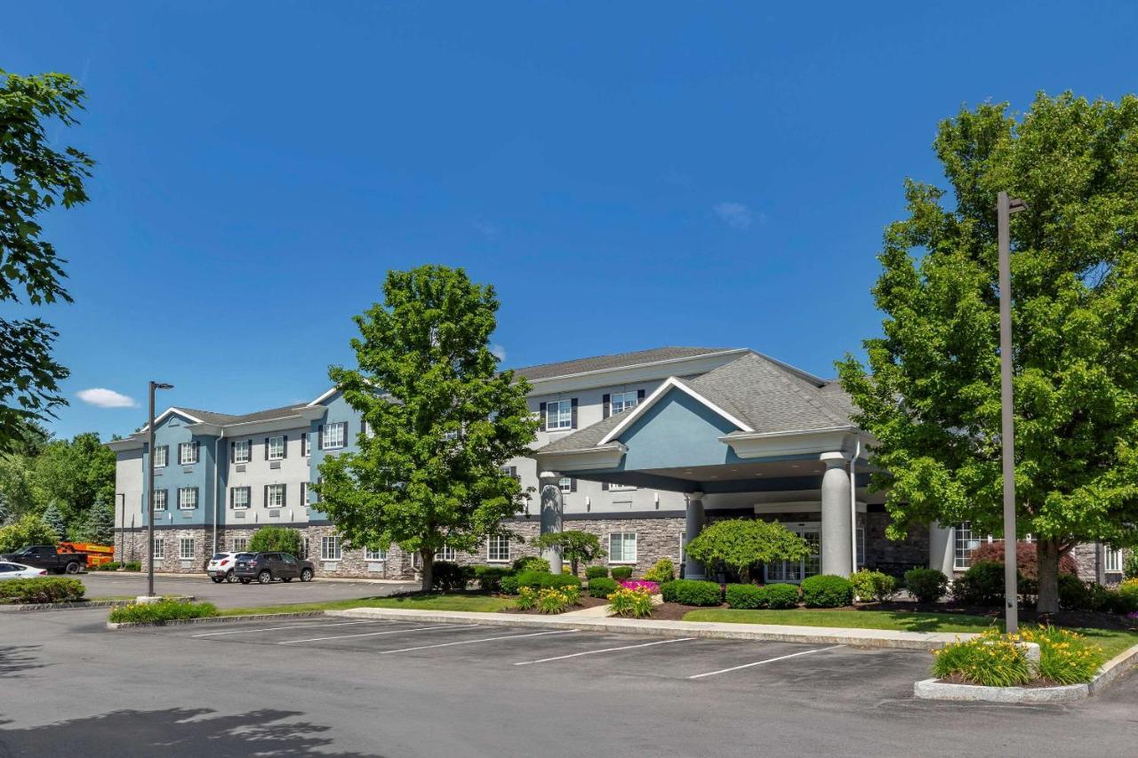 Comfort Inn & Suites East Greenbush - Albany Extérieur photo