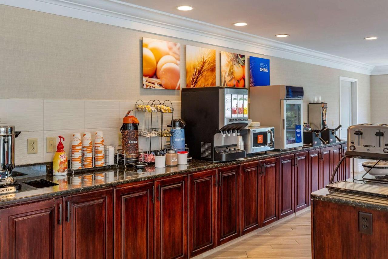 Comfort Inn & Suites East Greenbush - Albany Extérieur photo