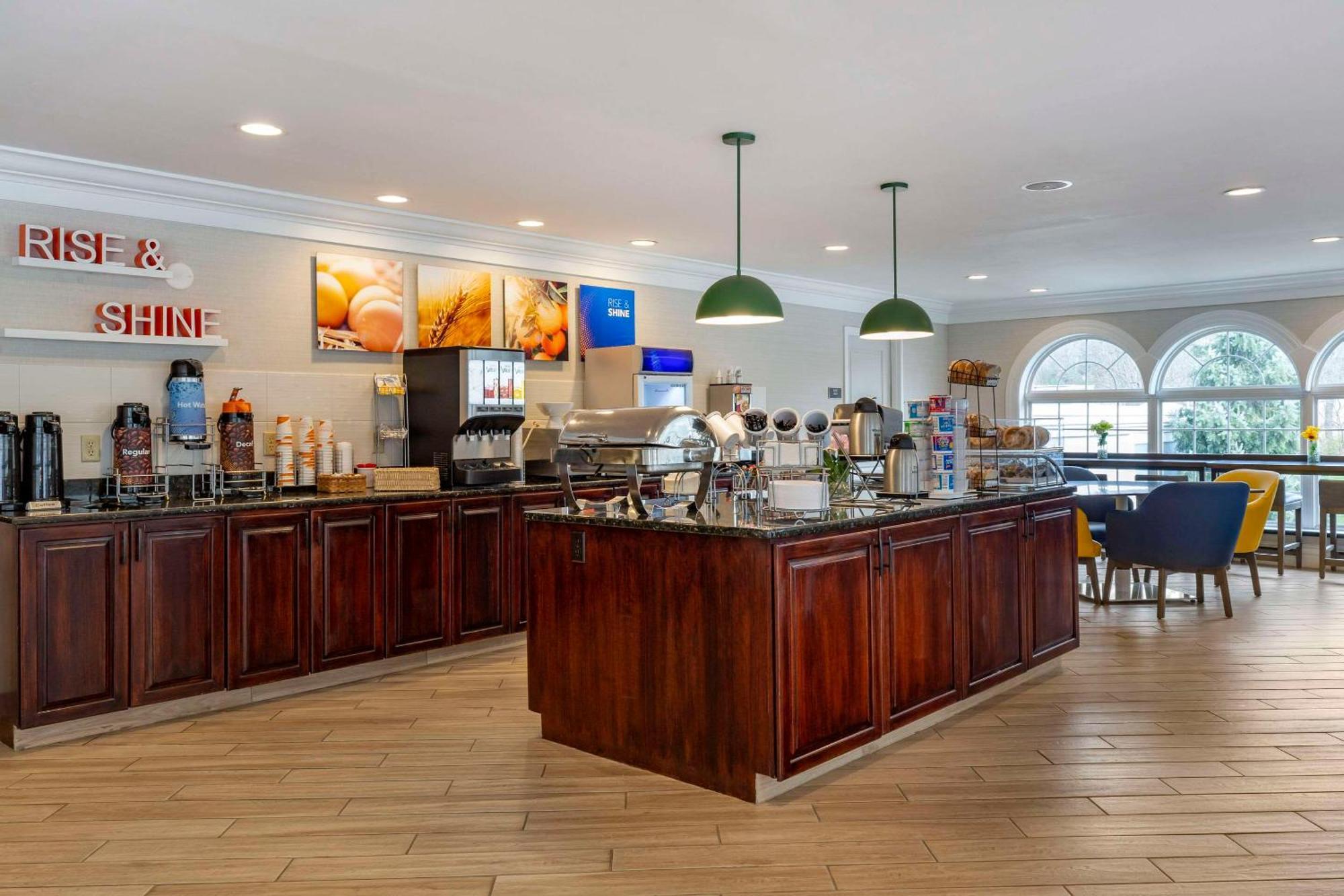 Comfort Inn & Suites East Greenbush - Albany Extérieur photo